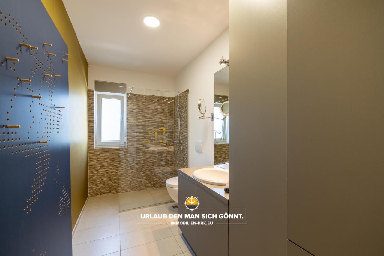 Apartment Panorama Deluxe in Malinska Bagian luar foto