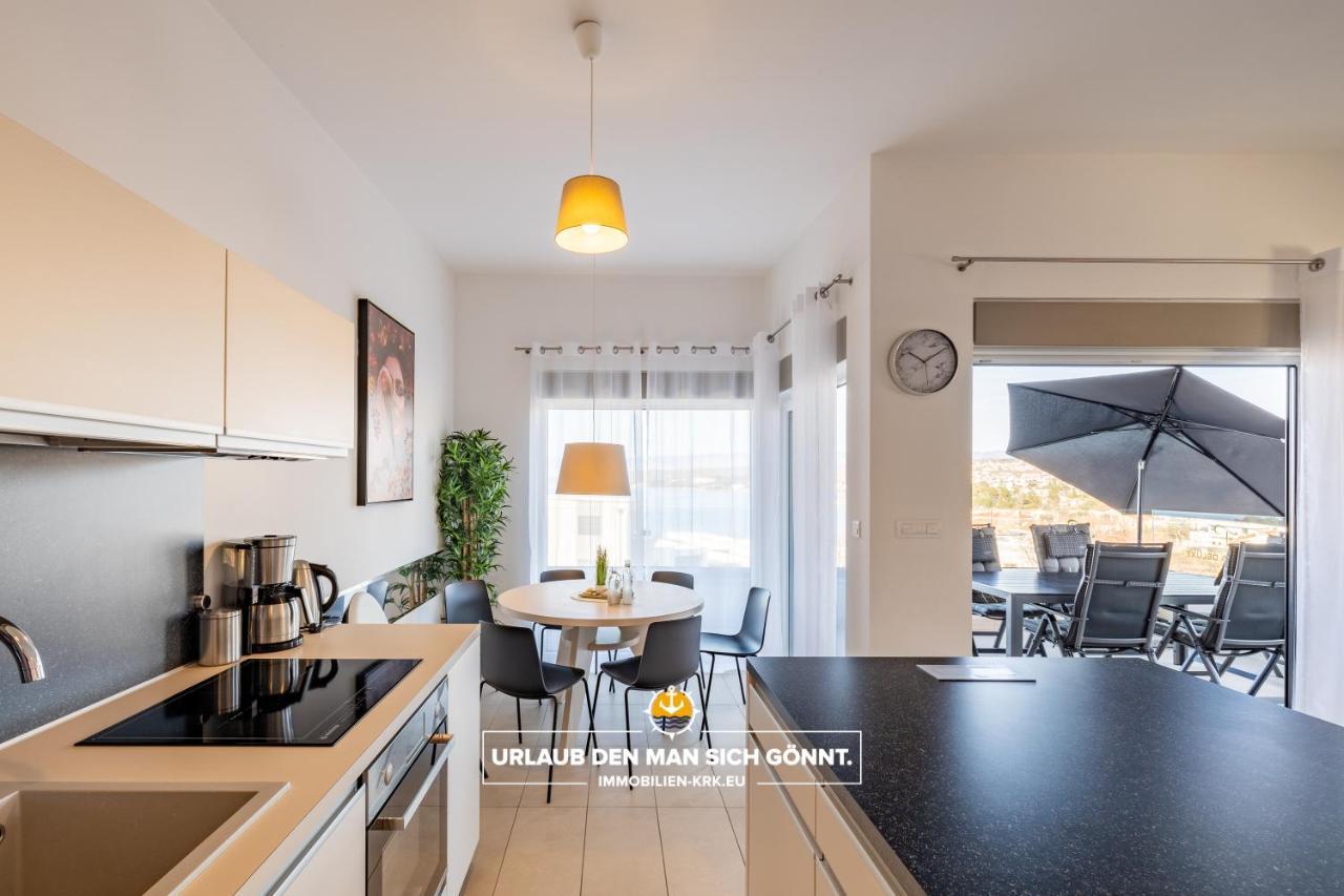 Apartment Panorama Deluxe in Malinska Bagian luar foto